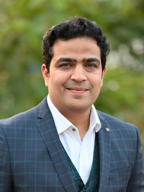 Mr. Akshay Dalal